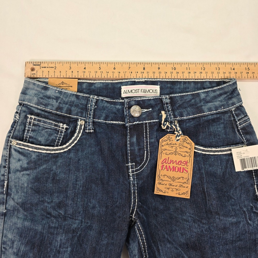 New Almost Famous Womens Dark Wash Cuffed Bermuda Denim Shorts Size 3 NWT - Picture 6 of 7